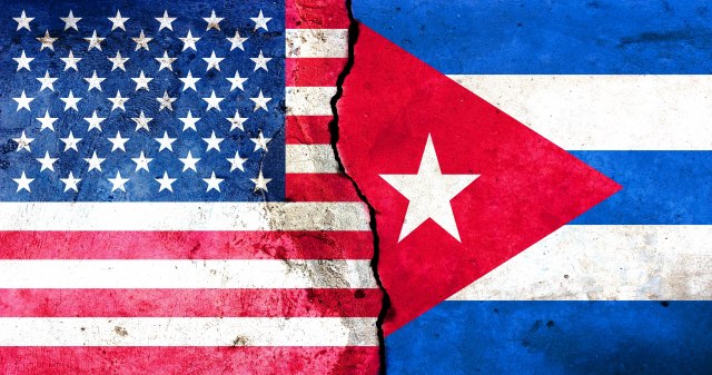Kuba upozorava: Ne dolazite s dolarima, ne prihvatamo ih više