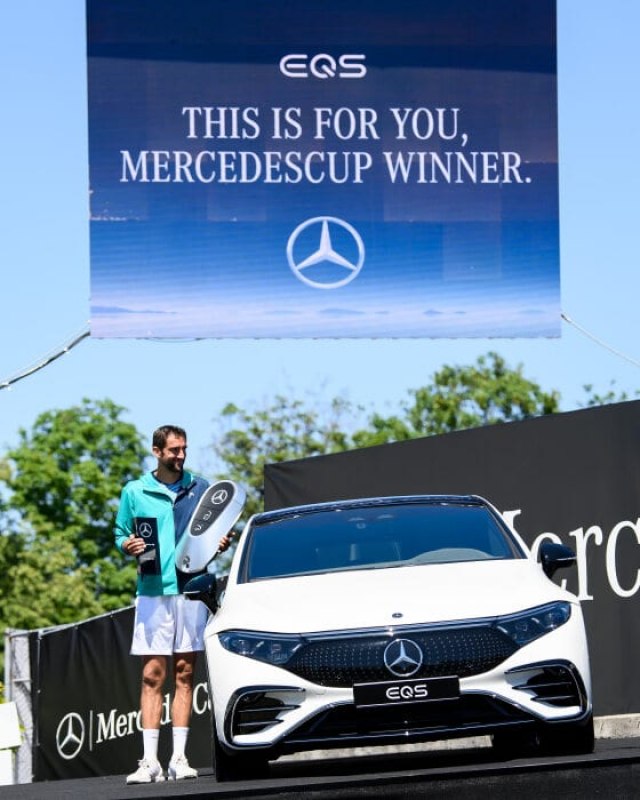 Hrvat osvojio turnir i dobio Mercedes FOTO