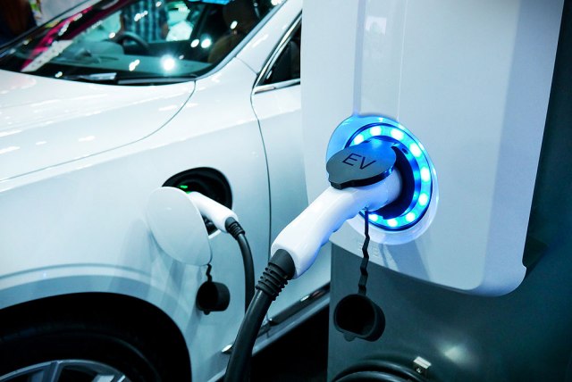 Koji elektrièni automobili mogu da preðu najviše kilometara sa punom baterijom?