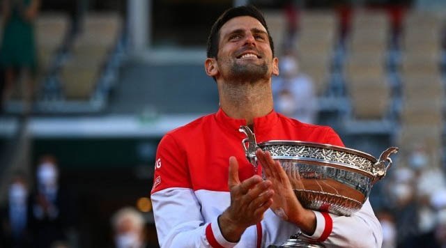 19th Grand Slam trophy for Novak! Djokovic: It's a secret VIDEO