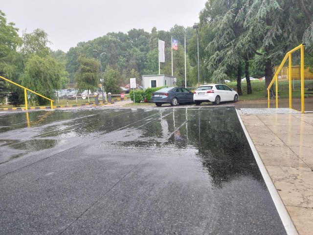 U Beogradu poèela kiša; RHMZ upozorava: Stiže i u ostale delove zemlje