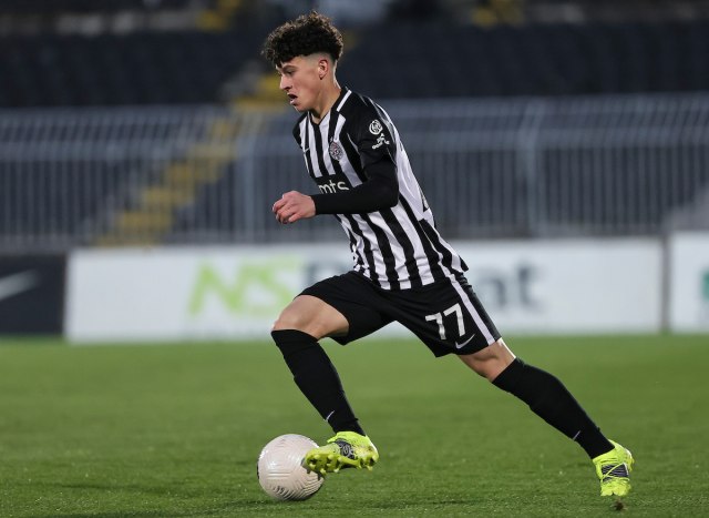 Joviæ potpisao novi ugovor sa Partizanom do 2025.