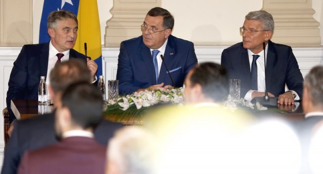 Dodik, Džaferović i Komšić danas u Turskoj