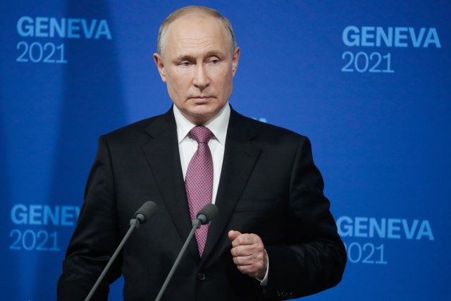 Putin ismejan: "On se znoji i ima užasnu glavobolju ako ne laže"