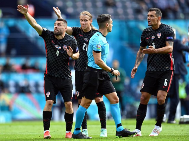 Kontroverzan penal, VAR i "bomba" – Hrvatska pred ispadanjem sa EURO!