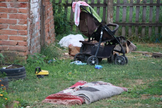 Probudila se iz kome; Žena koju je bivši muž napao nožem u stabilnom stanju