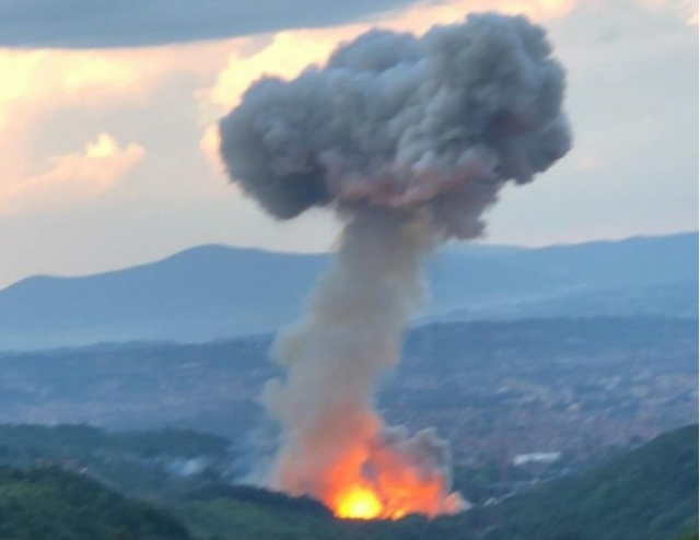 Eksplozije u Slobodi: Prisluškivanje predsednika, GRU, Ukrajina? Sram vas bilo VIDEO/FOTO