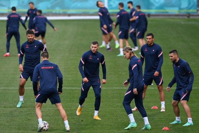 Da li komšije idu kuæi i da li æe Englezi kalkulisati?