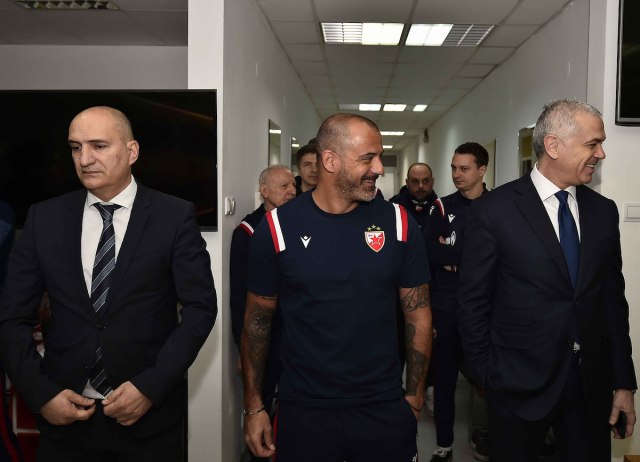 Zvezda počela pripreme bez Borjana, Stanković prozvao 27 igrača