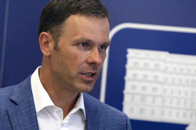 Mali kritikovao Jeremića: Sramotno. Ponaša se kao histerični provokator FOTO