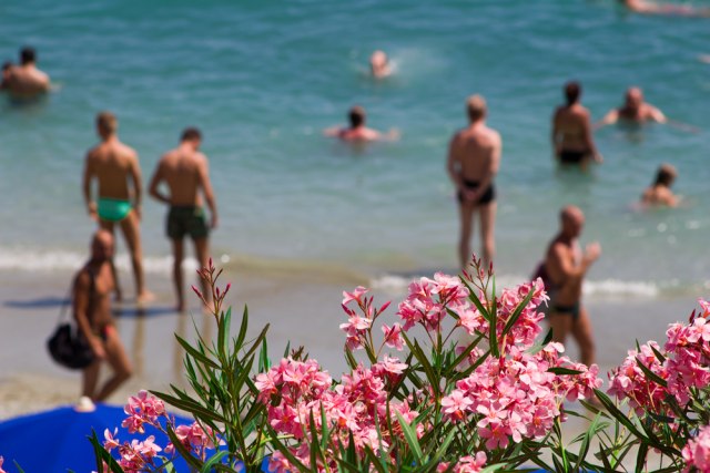 Sklonjeni sa bukinga: Hrvati recenzijama protiv vlasnika koji je terao ženu s plaže
