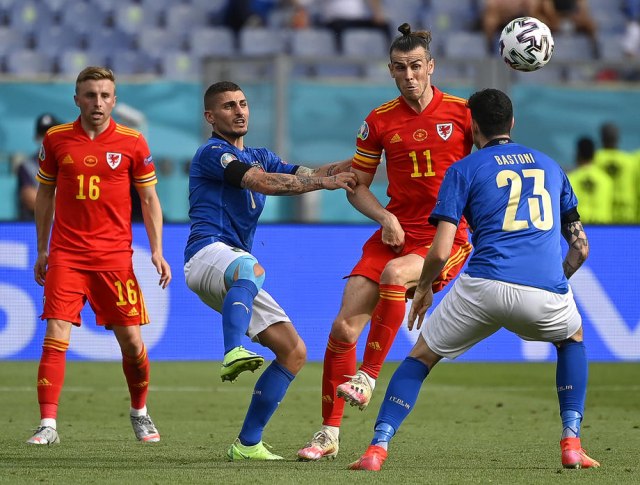 Kreæe nokaut – Danci za Eriksena, Italija za narod