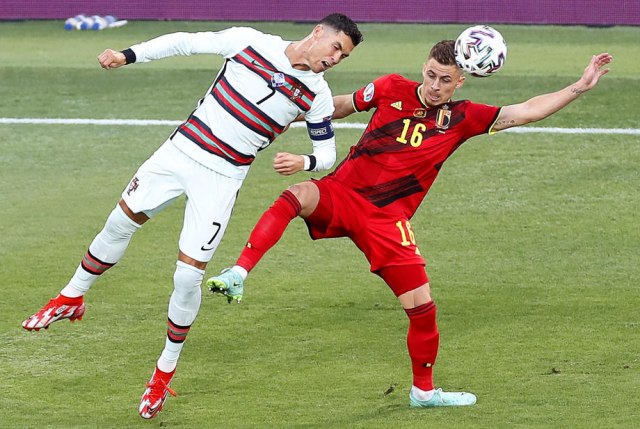 Bomba Torgana Azara, Belgija poslala Ronalda kuæi!