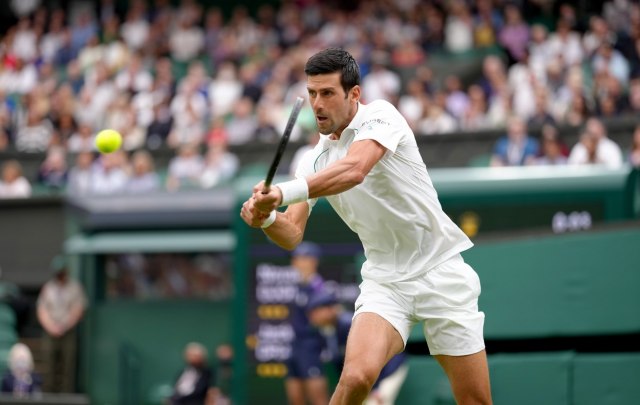 Novak izgubio set, pa razbio Britanca