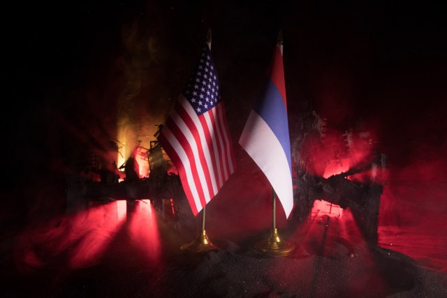 Molbe, pritisci i neučtivo ćutanje