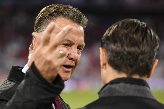 Van Gal oštro o Holanðanima: Gomila glorifikovanih zvezda