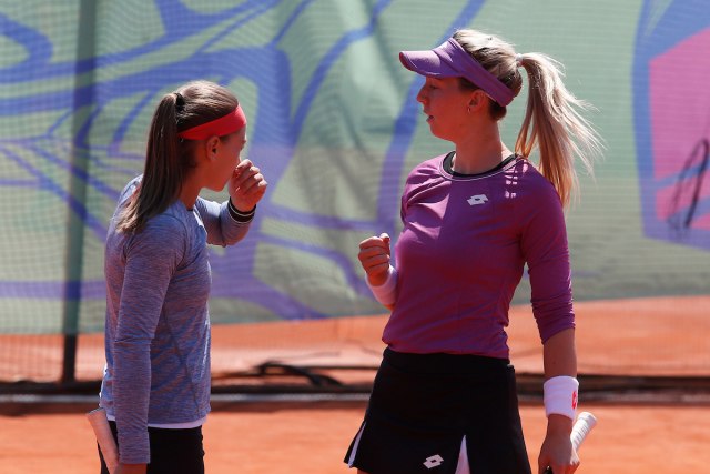 Kruniæ i Stojanoviæ u osmini finala Vimbldona u dublu