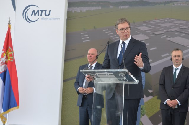 Vuèiæ: "Ovde æe plata biti tri puta veæa od proseène u Srbiji" VIDEO