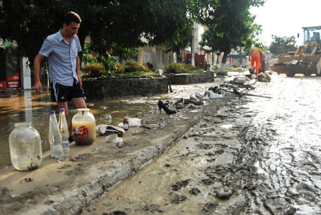 Crni bilans poplava u Rusiji; Još dve osobe nastradale, ukupno osam žrtava