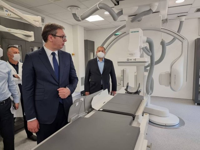 INSTAGRAM &BUDUCNOSTSRBIJEAV&/ nr