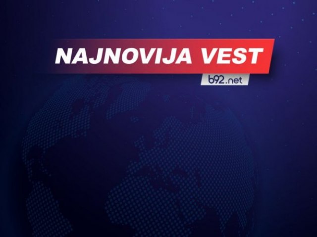 Vatra guta poznatu plažu na Kritu: Požar gasi 60 vatrogasaca sa 29 vatrogasnih vozila i dva helikoptera