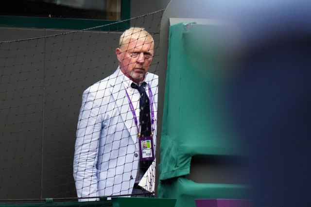 Bekerov komentar tokom Novakovog meèa digao prašinu – sada ga kritikuju