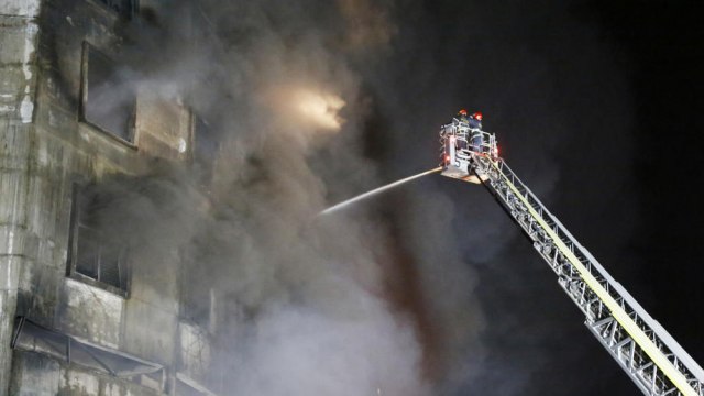 Eksplozija u fabrici, 43 mrtvih: Ljudi iskakali, bežali od požara FOTO