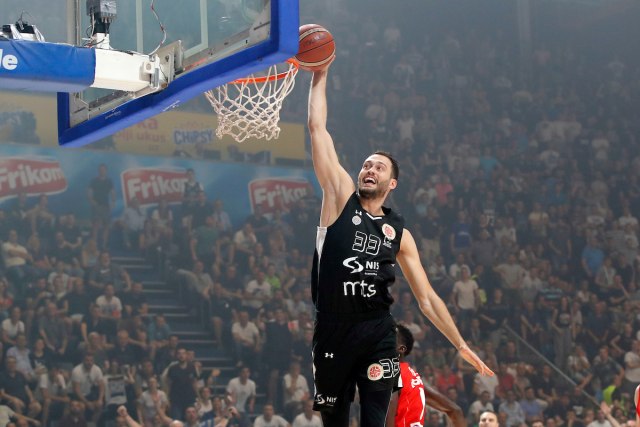 Stefan Janković napustio Partizan
