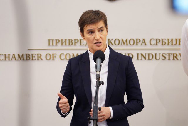 Ana Brnabić: Plašim se; Uskoro odluka o trećoj dozi