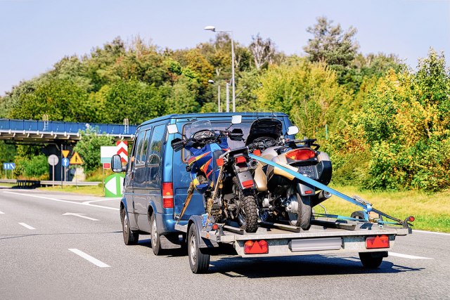 Kako pravilno transportovati skuter ili motocikl?