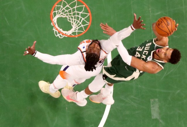 Legendaran nastup Adetokumba – Milvoki uzvratio Finiksu