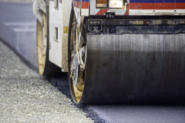 Čekali 40 godina: Još dve ulice u Nišu dobiće asfalt