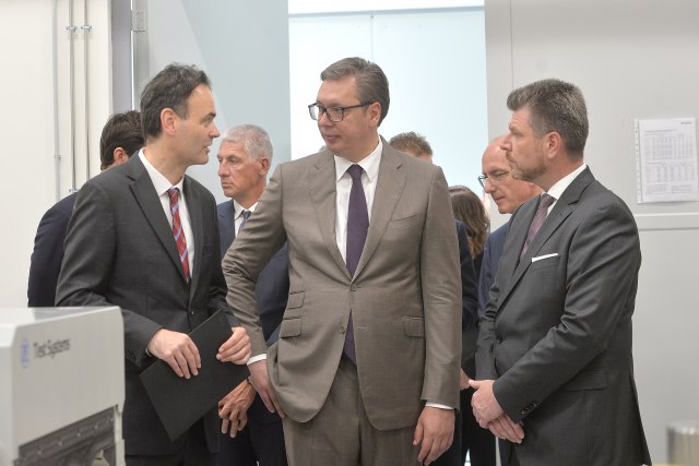 Vuèiæ: Idemo u Brisel da rešavamo konkretne probleme