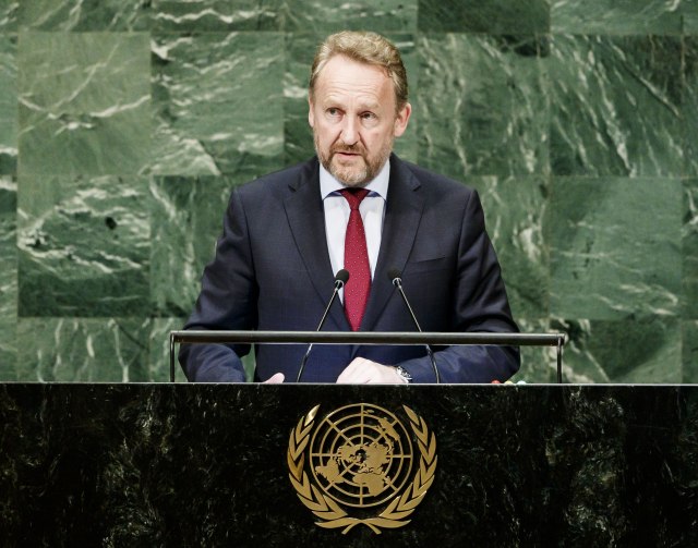 Izetbegović za hapšenje direktora OSA okrivio Beograd; Pokušavaju to već godinama