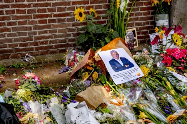 Preminuo poznati holandski novinar – podlegao povredama