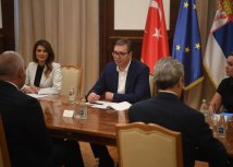 INSTAGRAM BUDUCNOSTSRBIJEAV/bs