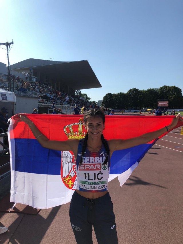 Istorijski uspeh, srpska juniorka Ivana Iliæ stigla do srebra na 100 metara!