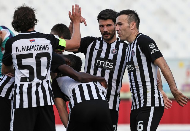 Uživo: Partizan u Novom Sadu, Natho na klupi