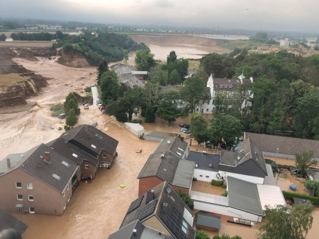 Ko je kriv za poplave u Nemačkoj?