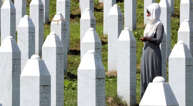 Independent International Commission report on Srebrenica released "It didn't happen"