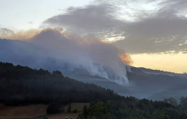 Požar kod Nove Varoši, bačena 41 tona vode; 
