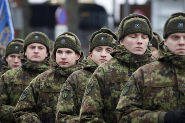 "Rasporediti ruske vojnike duž granice"