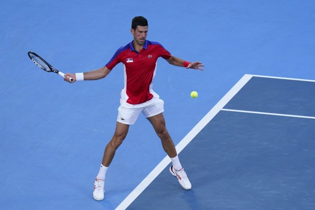 Djokovic defeated Nishikori to reach the semifinals!
