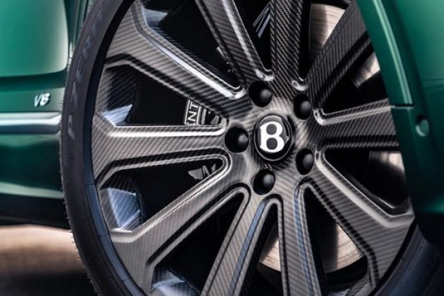 Bentley Bentayga sa felnama od ugljeniènih vlakana FOTO