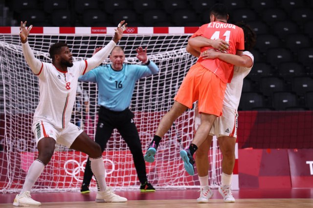 Rukometaši Bahreina u èetvrtfinalu uprkos porazu