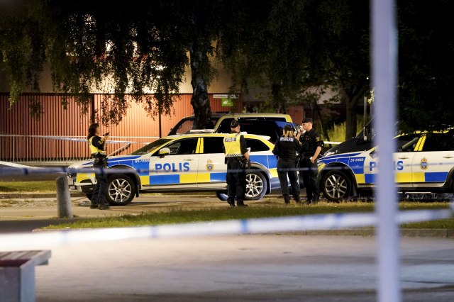Masovna pucnjava u Švedskoj, ima povređenih; u toku velika policijska operacija FOTO/VIDEO