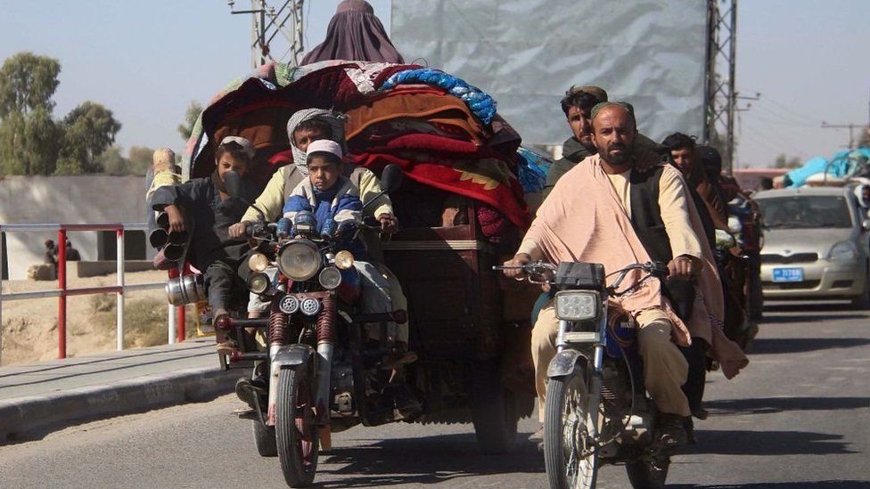Rat u Avganistanu: Porodice zateèene izmeðu dve vatre na frontu u pokrajini Helmand