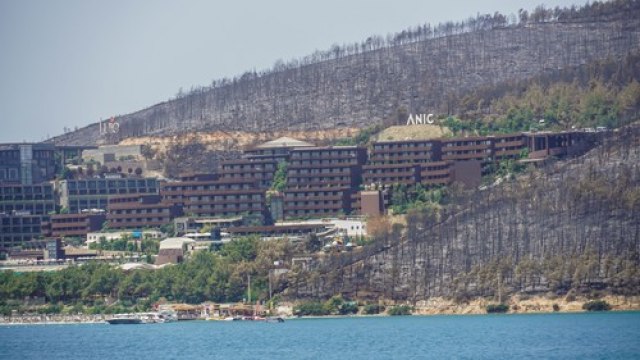 "Nije taèno da gori Bodrum"; "Nema razloga za odustajanje od letovanja" VIDEO