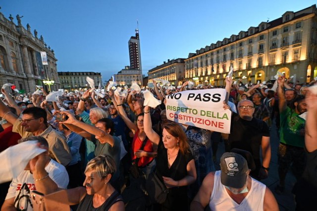 Širom Italije protesti protiv novih restriktivnih mera