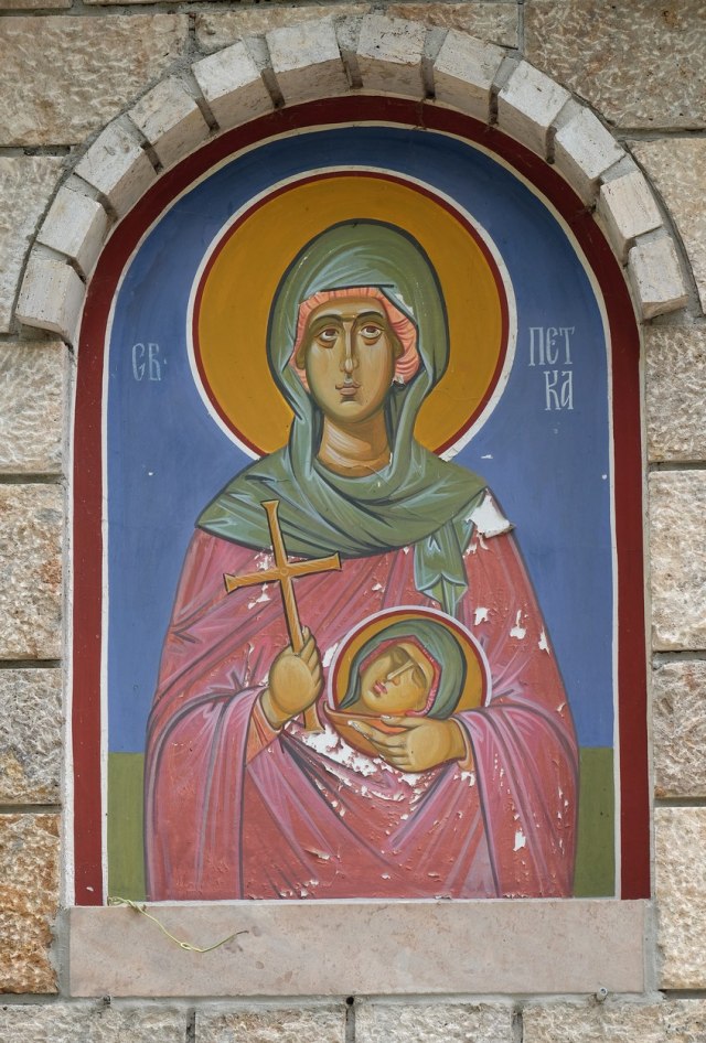 Danas je letnja Sveta Petka: Verovanja za ovaj ženski praznik